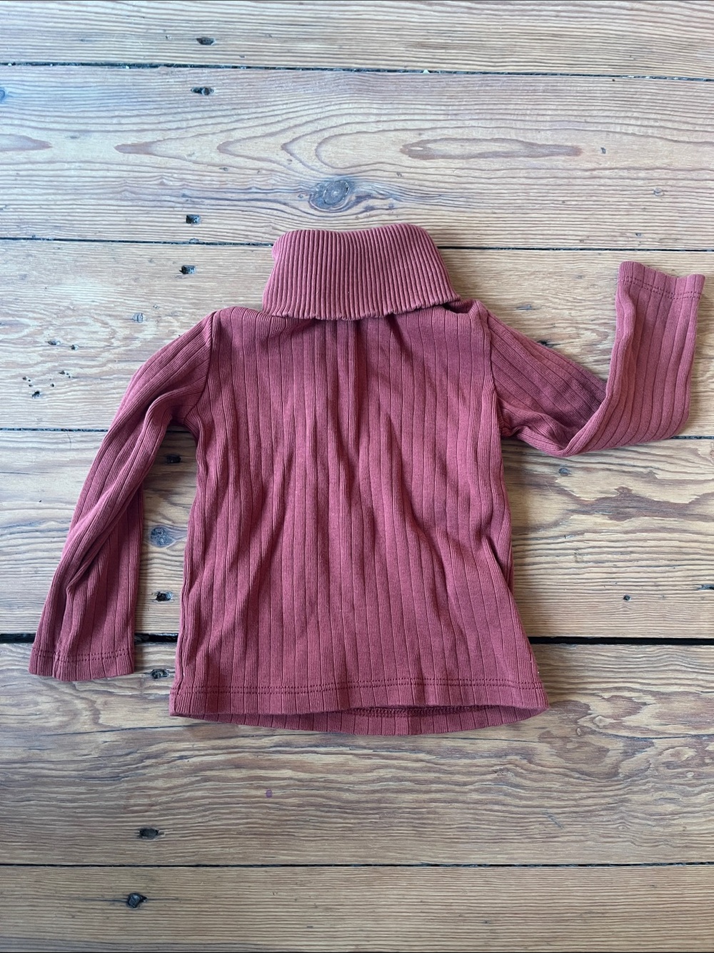 Fin & Vince turtleneck, 12-18 m